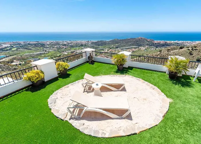 Poseidon Luxury Apartment