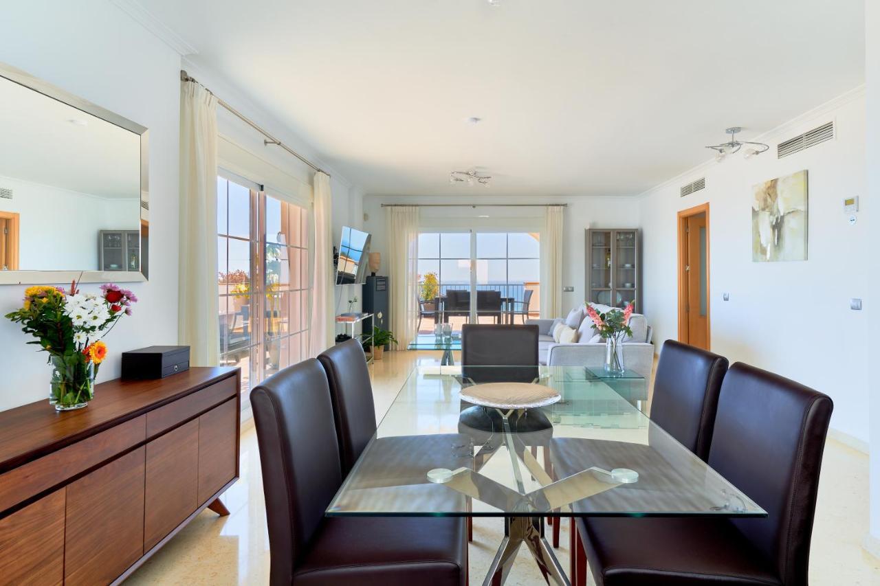 Poseidon De Lujo Apartament *